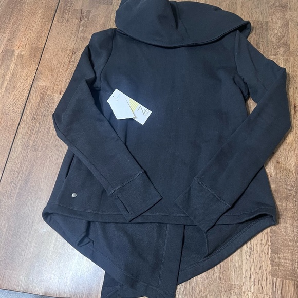 Zella black One Button Jacket - Picture 5 of 9